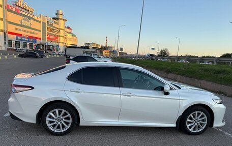 Toyota Camry, 2021 год, 3 400 000 рублей, 8 фотография