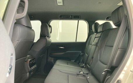 Toyota Land Cruiser, 2023 год, 12 000 000 рублей, 2 фотография