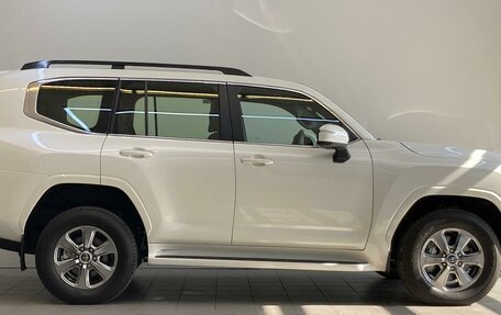 Toyota Land Cruiser, 2023 год, 12 000 000 рублей, 6 фотография