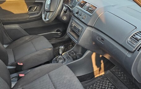 Skoda Fabia II, 2012 год, 650 000 рублей, 6 фотография