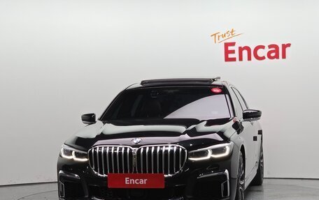 BMW 7 серия, 2022 год, 7 032 000 рублей, 3 фотография