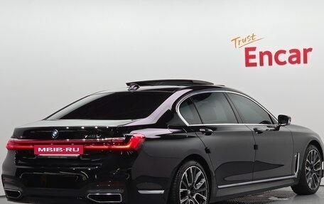 BMW 7 серия, 2022 год, 7 032 000 рублей, 2 фотография