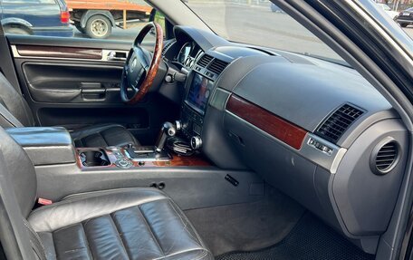 Volkswagen Touareg III, 2004 год, 650 000 рублей, 11 фотография