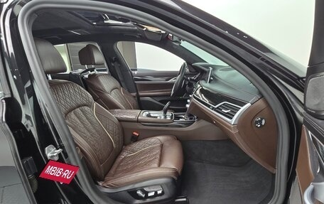 BMW 7 серия, 2022 год, 7 032 000 рублей, 11 фотография