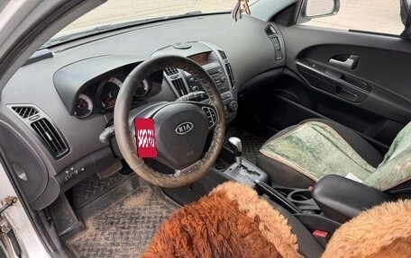 KIA cee'd I рестайлинг, 2008 год, 650 000 рублей, 5 фотография