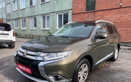 Mitsubishi Outlander III рестайлинг 3, 2018 год, 1 749 000 рублей, 1 фотография