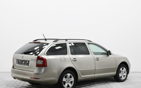Skoda Octavia, 2012 год, 890 000 рублей, 2 фотография