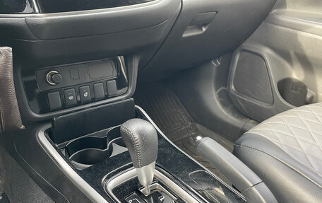 Mitsubishi Outlander III рестайлинг 3, 2018 год, 1 749 000 рублей, 10 фотография