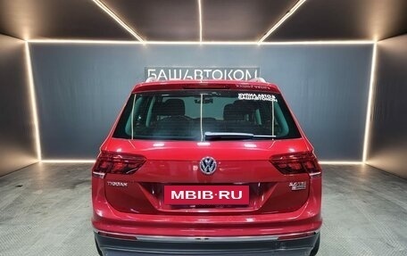 Volkswagen Tiguan II, 2017 год, 3 099 100 рублей, 5 фотография