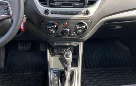 Hyundai Solaris II рестайлинг, 2017 год, 1 170 000 рублей, 17 фотография