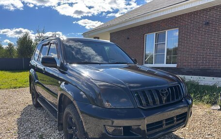 Toyota Land Cruiser Prado 120 рестайлинг, 2007 год, 2 200 000 рублей, 5 фотография