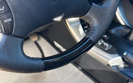Toyota Land Cruiser Prado 120 рестайлинг, 2007 год, 2 200 000 рублей, 24 фотография