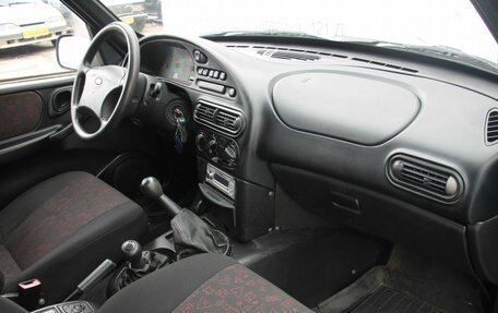 Chevrolet Niva I рестайлинг, 2006 год, 359 000 рублей, 8 фотография