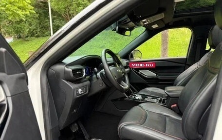 Ford Explorer VI, 2021 год, 2 700 500 рублей, 6 фотография