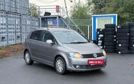 Volkswagen Golf Plus II, 2012 год, 649 000 рублей, 2 фотография
