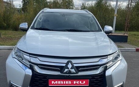 Mitsubishi Pajero Sport III рестайлинг, 2018 год, 2 450 000 рублей, 1 фотография