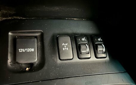 Toyota Land Cruiser Prado 120 рестайлинг, 2008 год, 1 799 000 рублей, 14 фотография