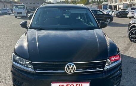 Volkswagen Tiguan II, 2017 год, 2 230 000 рублей, 1 фотография