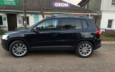 Volkswagen Tiguan I, 2010 год, 730 000 рублей, 3 фотография
