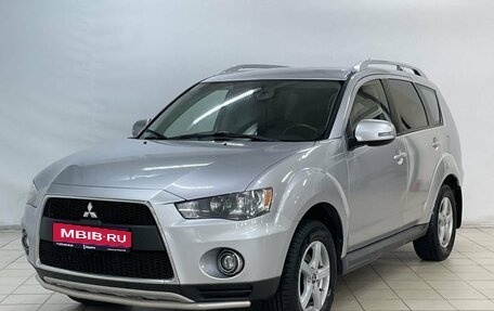 Mitsubishi Outlander III рестайлинг 3, 2009 год, 989 000 рублей, 1 фотография