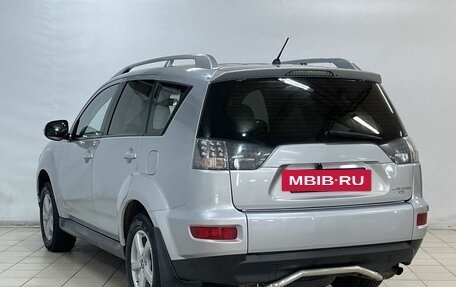 Mitsubishi Outlander III рестайлинг 3, 2009 год, 989 000 рублей, 5 фотография