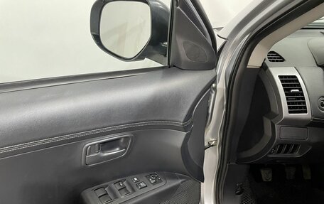 Mitsubishi Outlander III рестайлинг 3, 2009 год, 989 000 рублей, 17 фотография