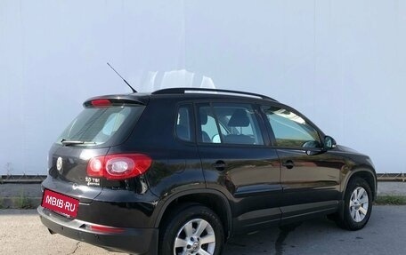 Volkswagen Tiguan I, 2011 год, 1 150 000 рублей, 2 фотография
