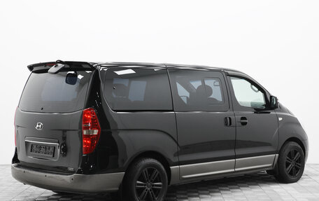 Hyundai Grand Starex Grand Starex I рестайлинг 2, 2012 год, 1 490 000 рублей, 2 фотография