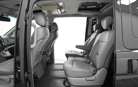 Hyundai Grand Starex Grand Starex I рестайлинг 2, 2012 год, 1 490 000 рублей, 19 фотография