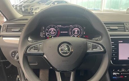 Skoda Superb III рестайлинг, 2024 год, 2 183 000 рублей, 8 фотография
