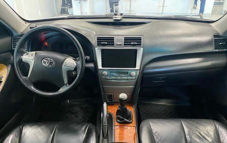 Toyota Camry, 2008 год, 820 000 рублей, 13 фотография