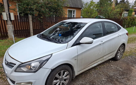 Hyundai Solaris II рестайлинг, 2016 год, 760 000 рублей, 1 фотография