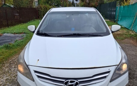 Hyundai Solaris II рестайлинг, 2016 год, 760 000 рублей, 3 фотография