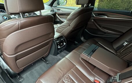 BMW 5 серия, 2019 год, 5 650 000 рублей, 15 фотография