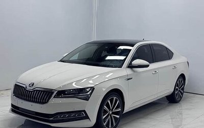 Skoda Superb III рестайлинг, 2021 год, 2 537 000 рублей, 1 фотография