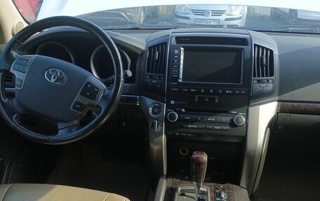 Toyota Land Cruiser 200, 2010 год, 3 500 000 рублей, 5 фотография