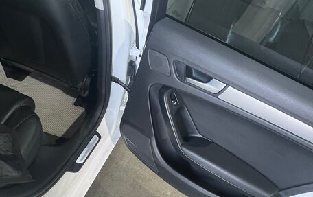 Audi A4, 2010 год, 1 250 000 рублей, 13 фотография