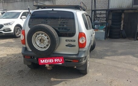 Chevrolet Niva I рестайлинг, 2015 год, 650 000 рублей, 2 фотография