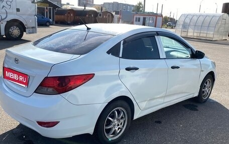 Hyundai Solaris II рестайлинг, 2013 год, 405 000 рублей, 4 фотография
