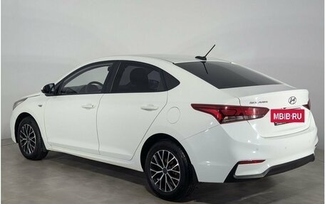 Hyundai Solaris II рестайлинг, 2017 год, 989 000 рублей, 7 фотография