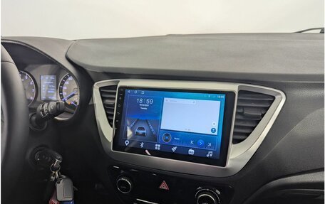 Hyundai Solaris II рестайлинг, 2017 год, 989 000 рублей, 25 фотография