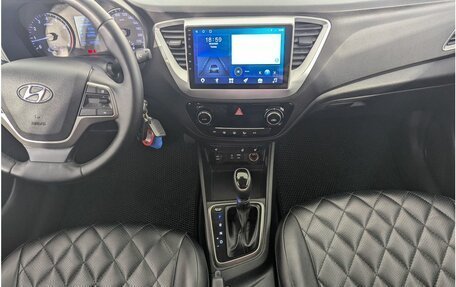 Hyundai Solaris II рестайлинг, 2017 год, 989 000 рублей, 27 фотография
