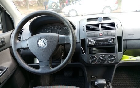 Volkswagen Polo IV рестайлинг, 2008 год, 370 000 рублей, 17 фотография