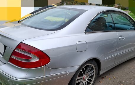 Mercedes-Benz CLK-Класс, 2004 год, 1 050 000 рублей, 6 фотография