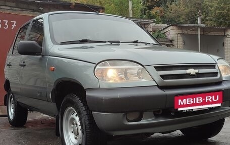 Chevrolet Niva I рестайлинг, 2006 год, 337 000 рублей, 2 фотография