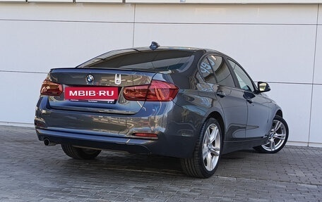 BMW 3 серия, 2018 год, 2 250 000 рублей, 9 фотография