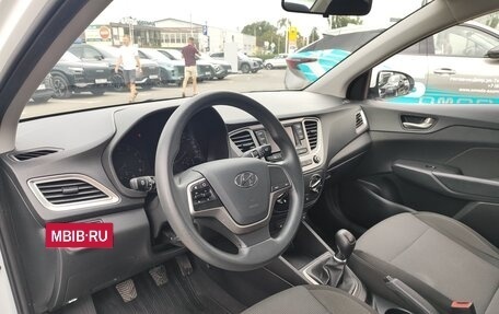 Hyundai Solaris II рестайлинг, 2019 год, 1 289 000 рублей, 12 фотография