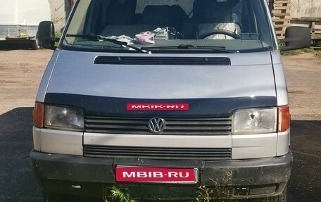 Volkswagen Transporter T4, 1993 год, 600 000 рублей, 1 фотография
