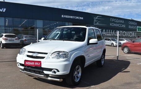 Chevrolet Niva I рестайлинг, 2016 год, 760 000 рублей, 1 фотография