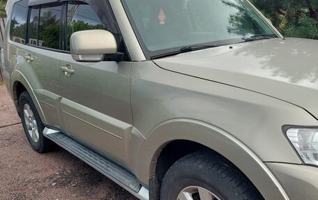 Mitsubishi Pajero IV, 2014 год, 2 500 000 рублей, 3 фотография